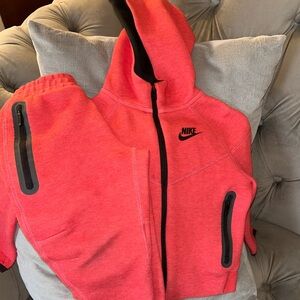 Kids Nike Tech (Toddler Size 3t)